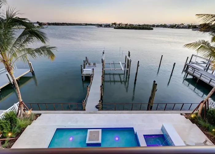 Bayside Paradise Mansion