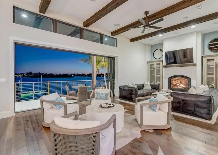 Bayside Paradise Mansion *